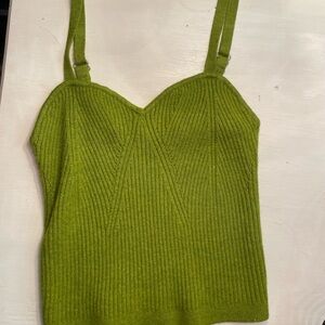 Knitted green tee!